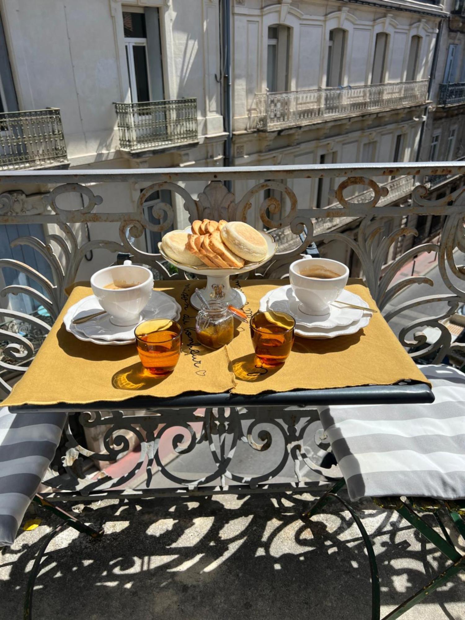 Au Coeur De M Bed and Breakfast Montpellier Eksteriør billede